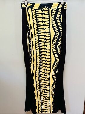Missing Polynesia Long Skirt Size 2 Waist 28” Waist To Hem 40” Stretch Comfy NWT